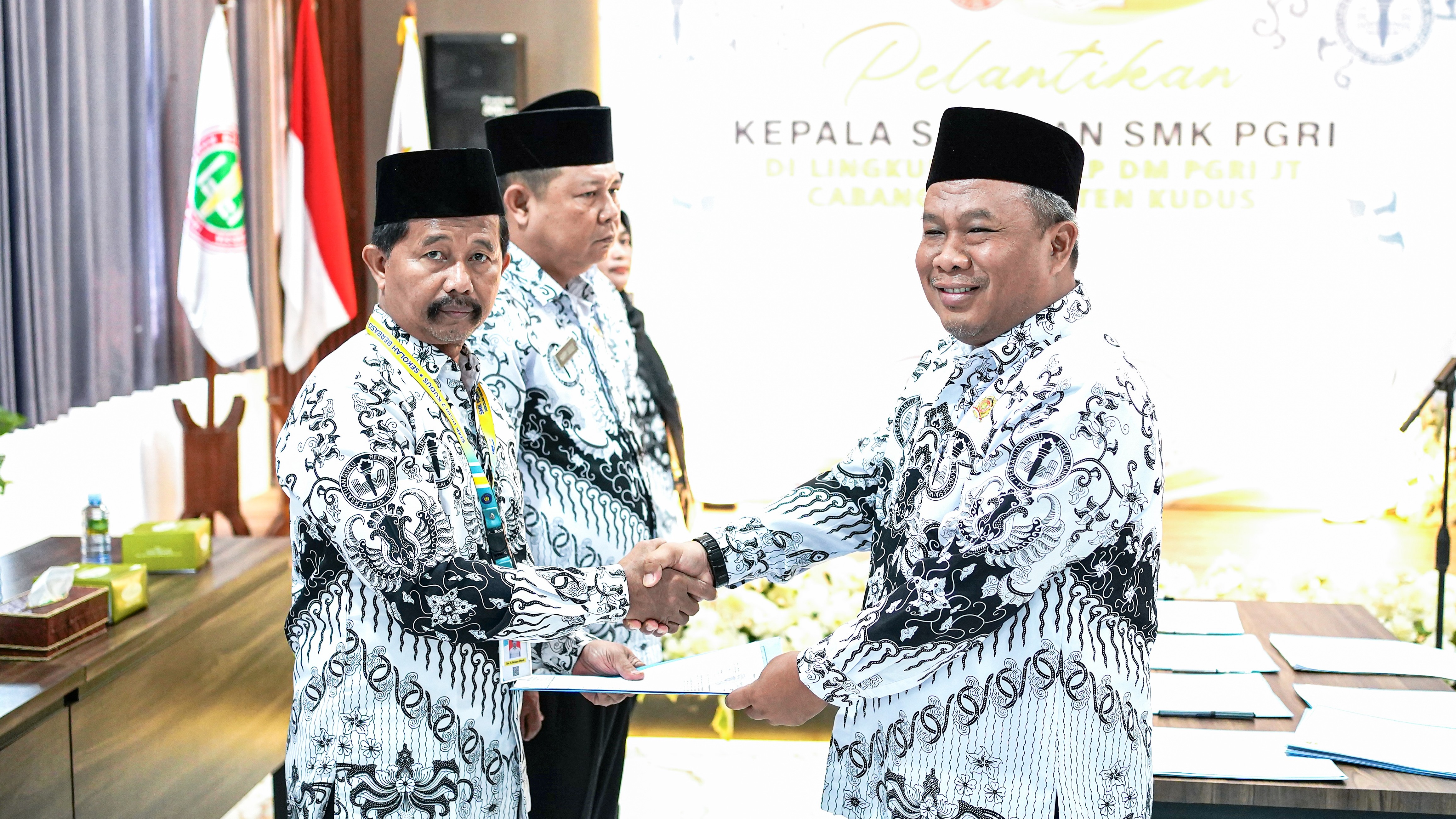 Pelantikan Kepala Sekolah SMK PGRI 2 Kaliwungu Kudus Periode 2026-2030