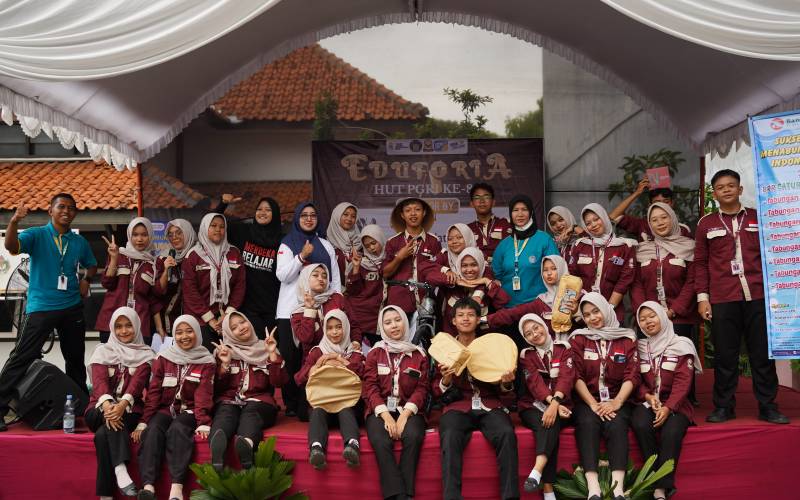 Osis & Pembina Osis SMK PGRI 2 Kaliwungu Kudus