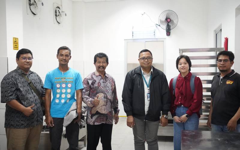 Serah Terima Dapur MBG oleh Djarum Foundation Kepada SMK PGRI 2 Kaliwungu Kudus