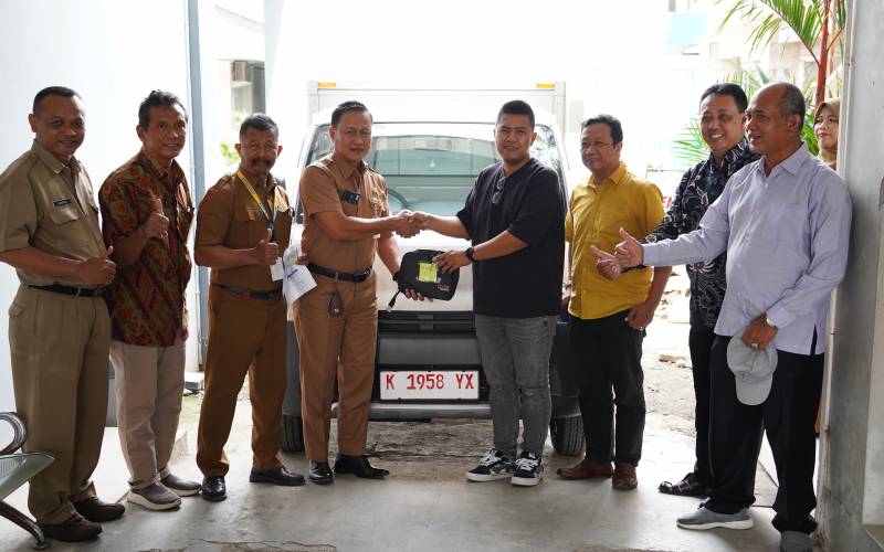 Penyerahan Mobil MBG oleh Djarum Foundation Kepada SMK PGRI 2 Kaliwungu Kudus