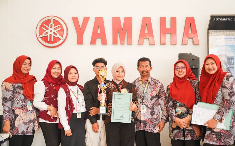 Juara 2 Lomba LKS Kab. Kudus Mata Pemasaran Daring (Marketing Online)
